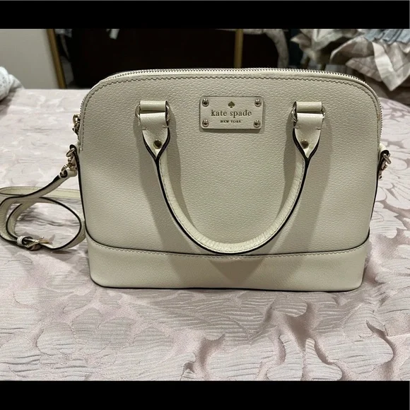 Kate Spade Beige Bag - Picture 2 of 7
